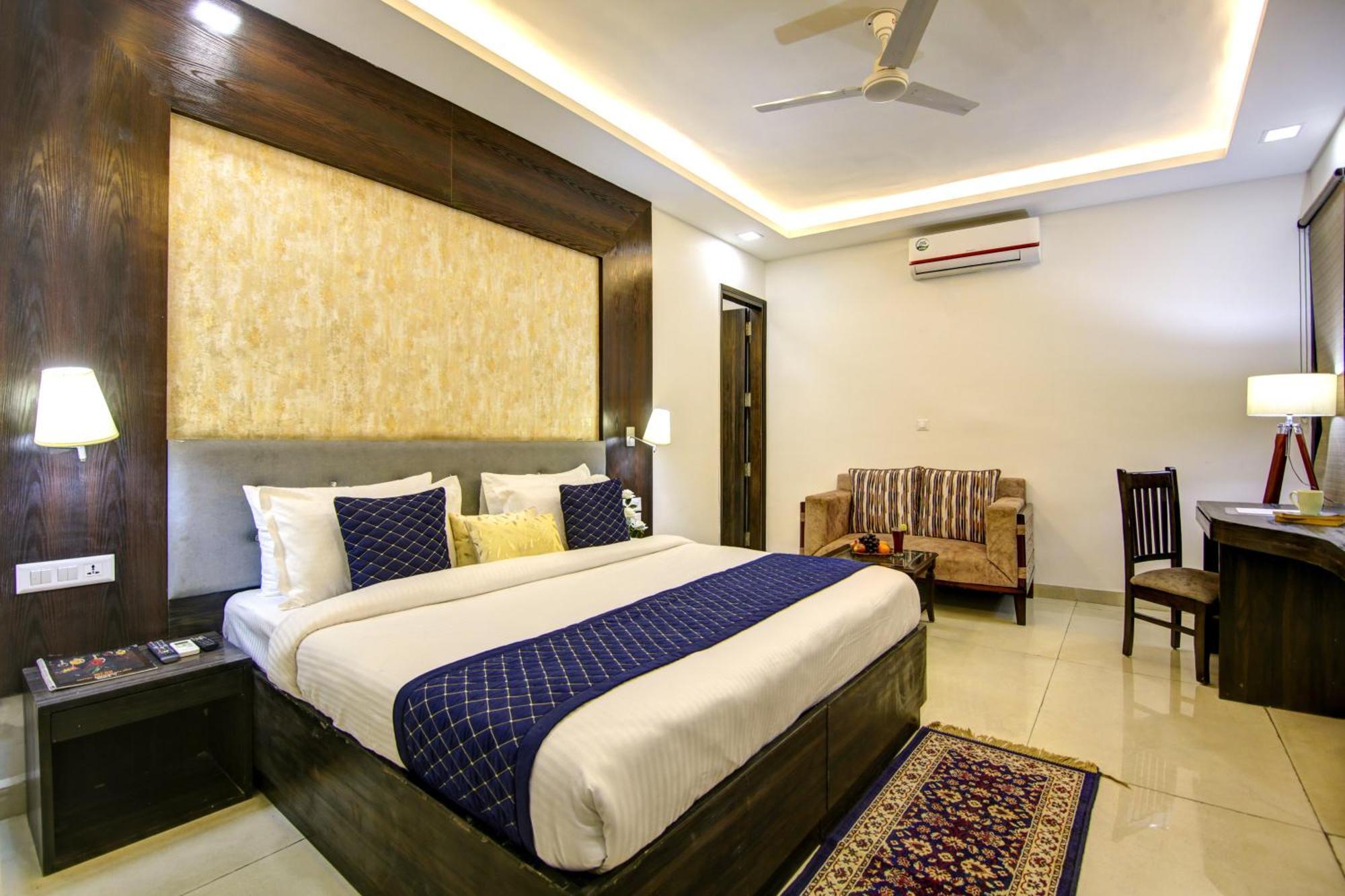 Hotel Park Tree Near Delhi Airport With Free Airport Tranport New Delhi
