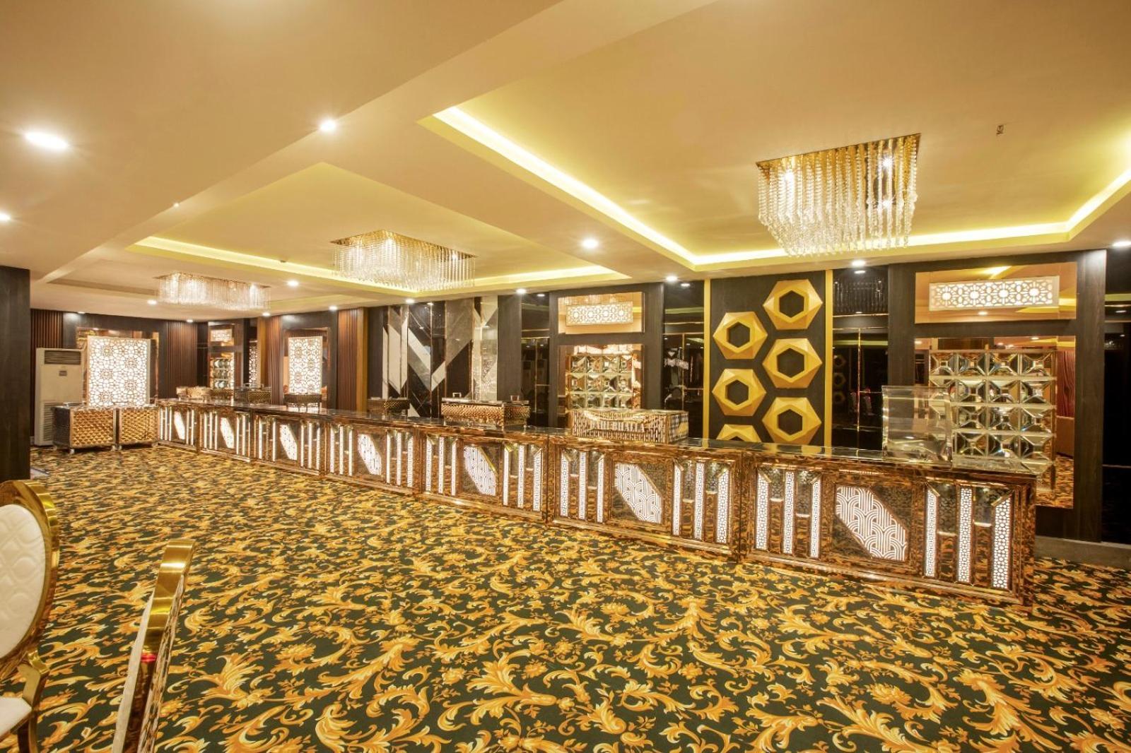 Park Tree Near Delhi Airport With Free Airport Tranport Hotel