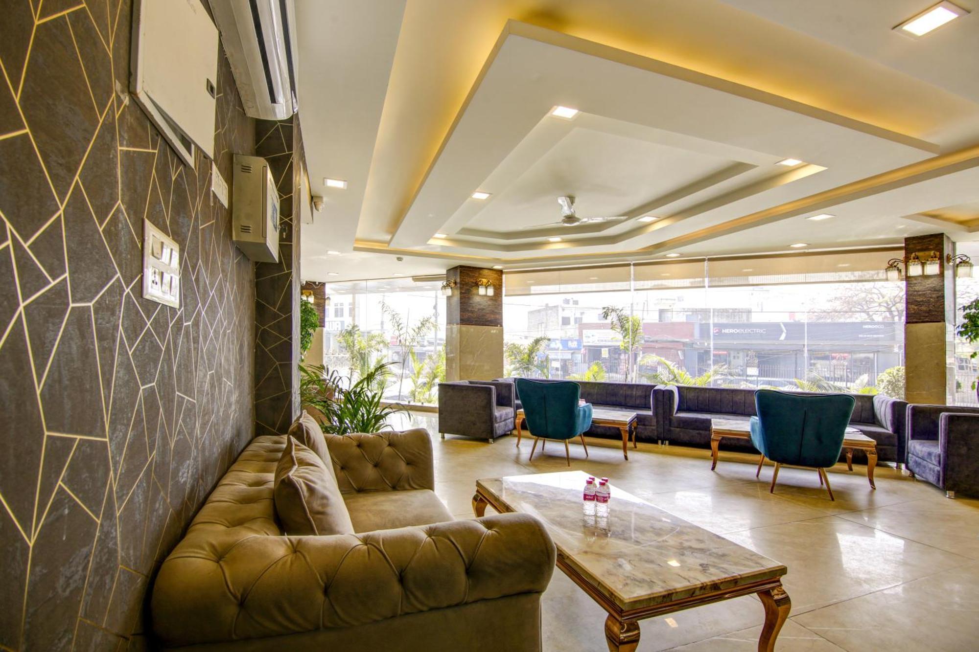 Park Tree Near Delhi Airport With Free Airport Tranport 4* New Delhi