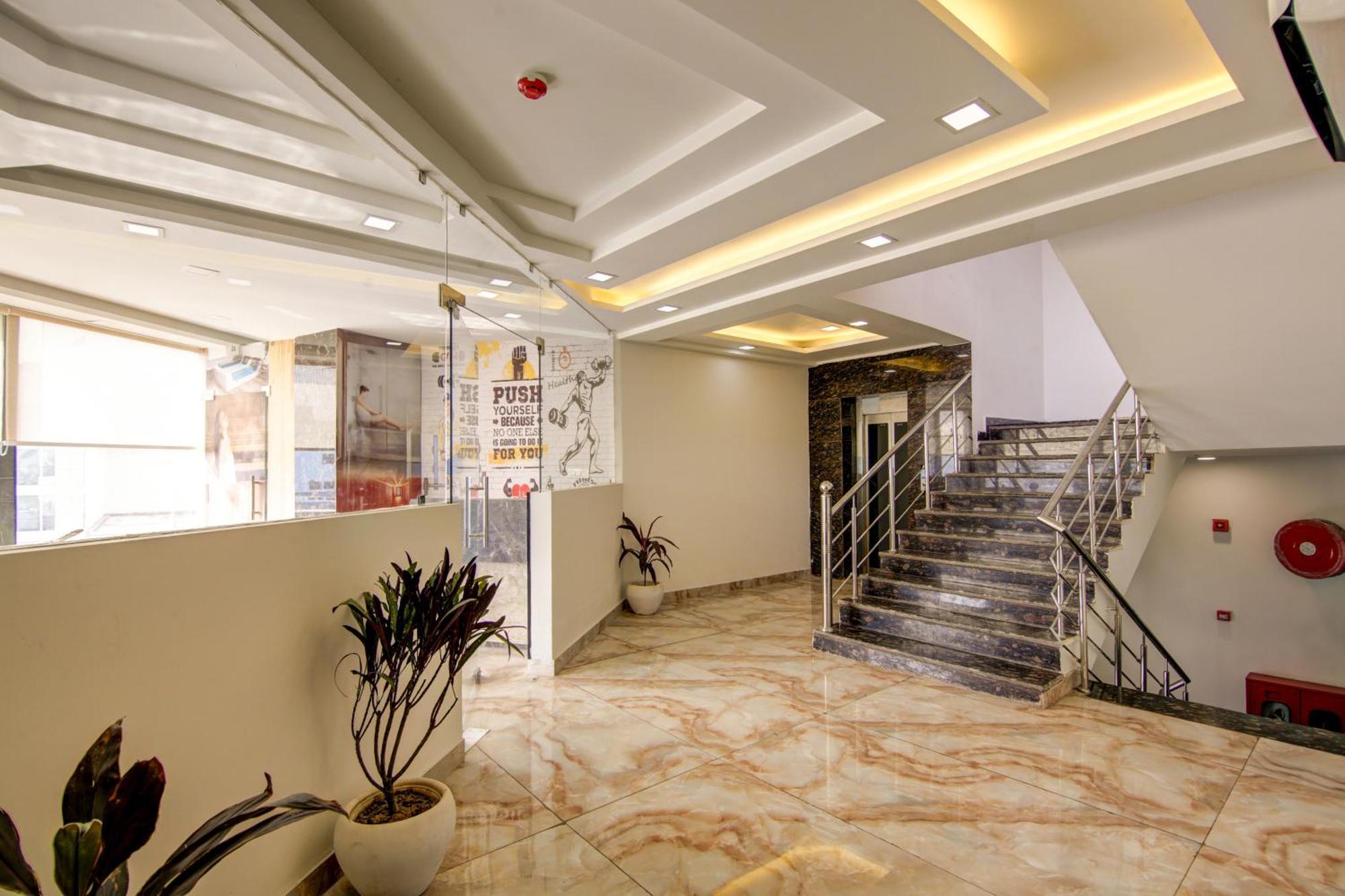 Hotel Park Tree Near Delhi Airport With Free Airport Tranport New Delhi
